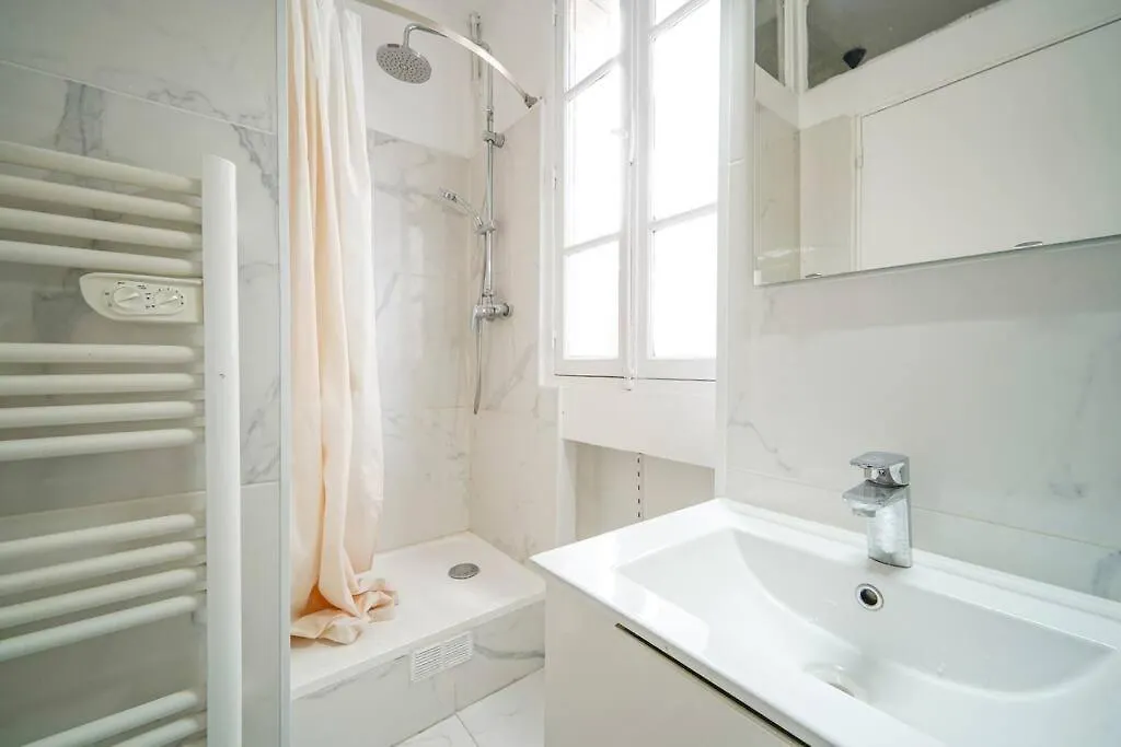 Appartamento Studio Buttes-Chaumont - Hautpoul - III Parigi 0*,