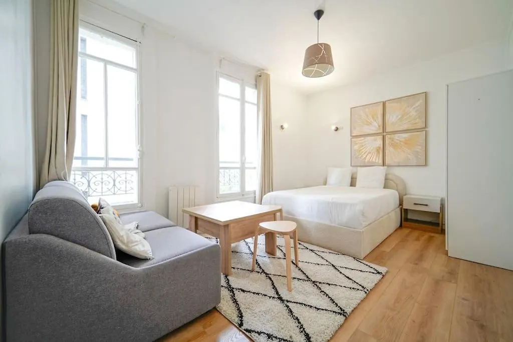 Appartamento Studio Buttes-Chaumont - Hautpoul - III Parigi 0*,  Francia
